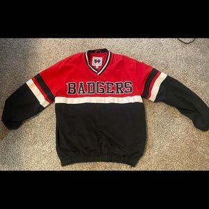 VINTAGE WISCONSIN BADGERS PULL OVER/WINDBREAKER